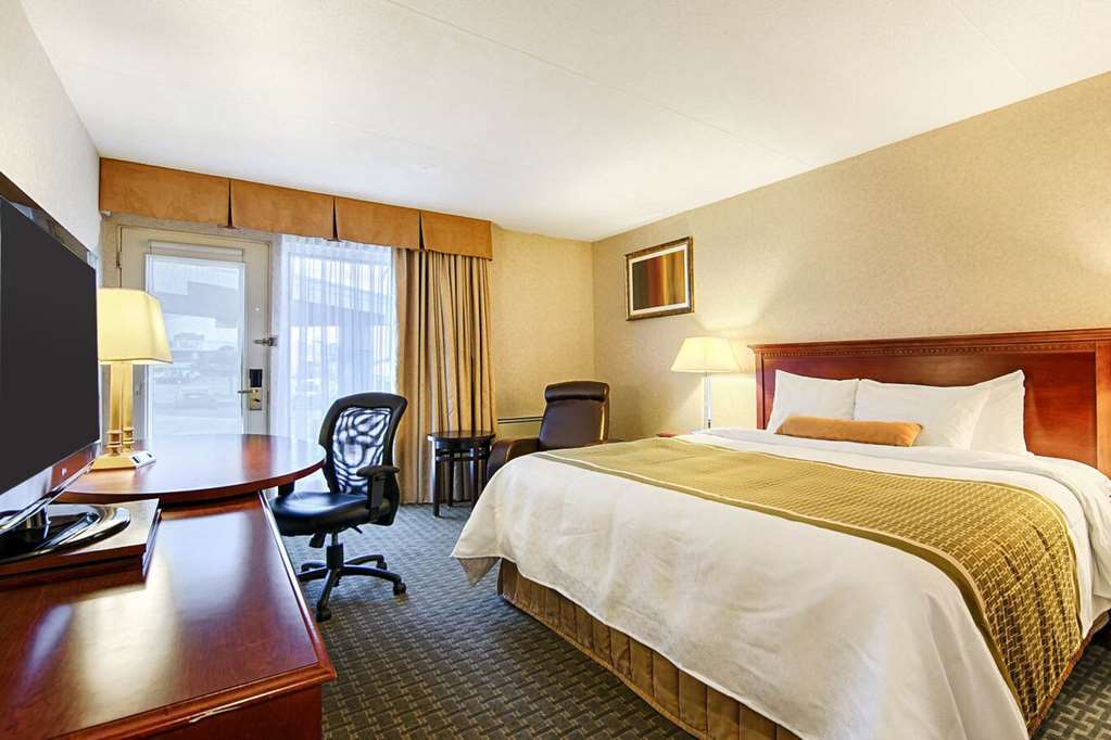 Quality Inn & Suites Brampton Zimmer foto